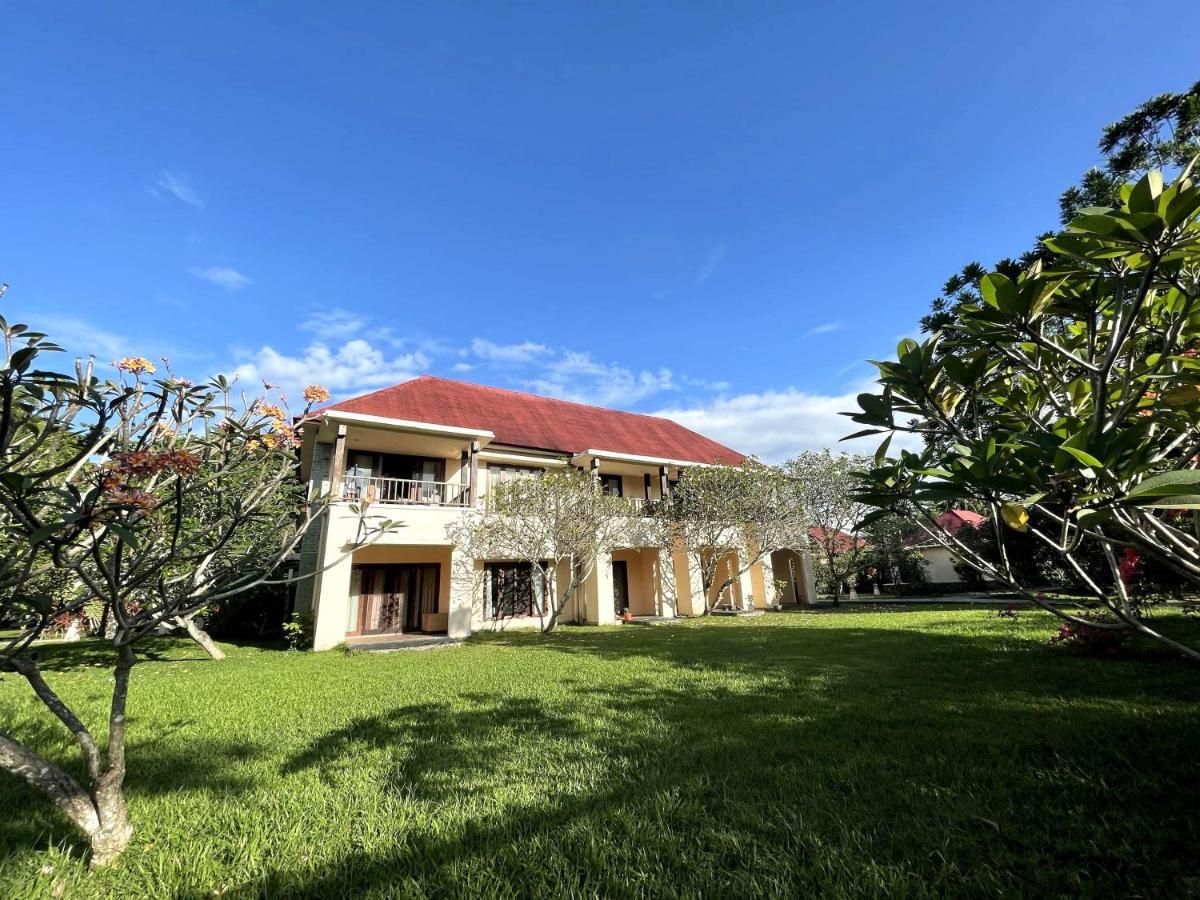 Ndc Resort & Spa Manado Buitenkant foto