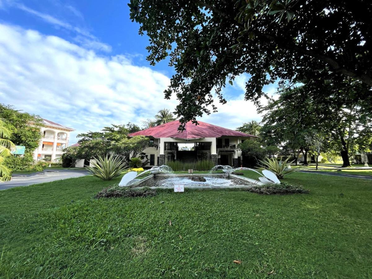 Ndc Resort & Spa Manado Buitenkant foto