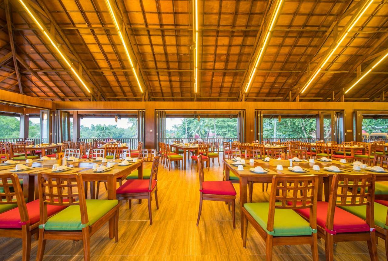 Ndc Resort & Spa Manado Buitenkant foto