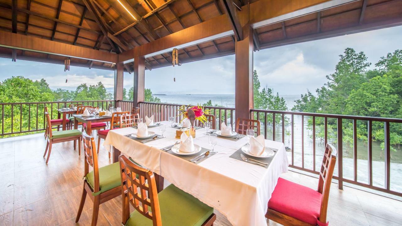 Ndc Resort & Spa Manado Buitenkant foto