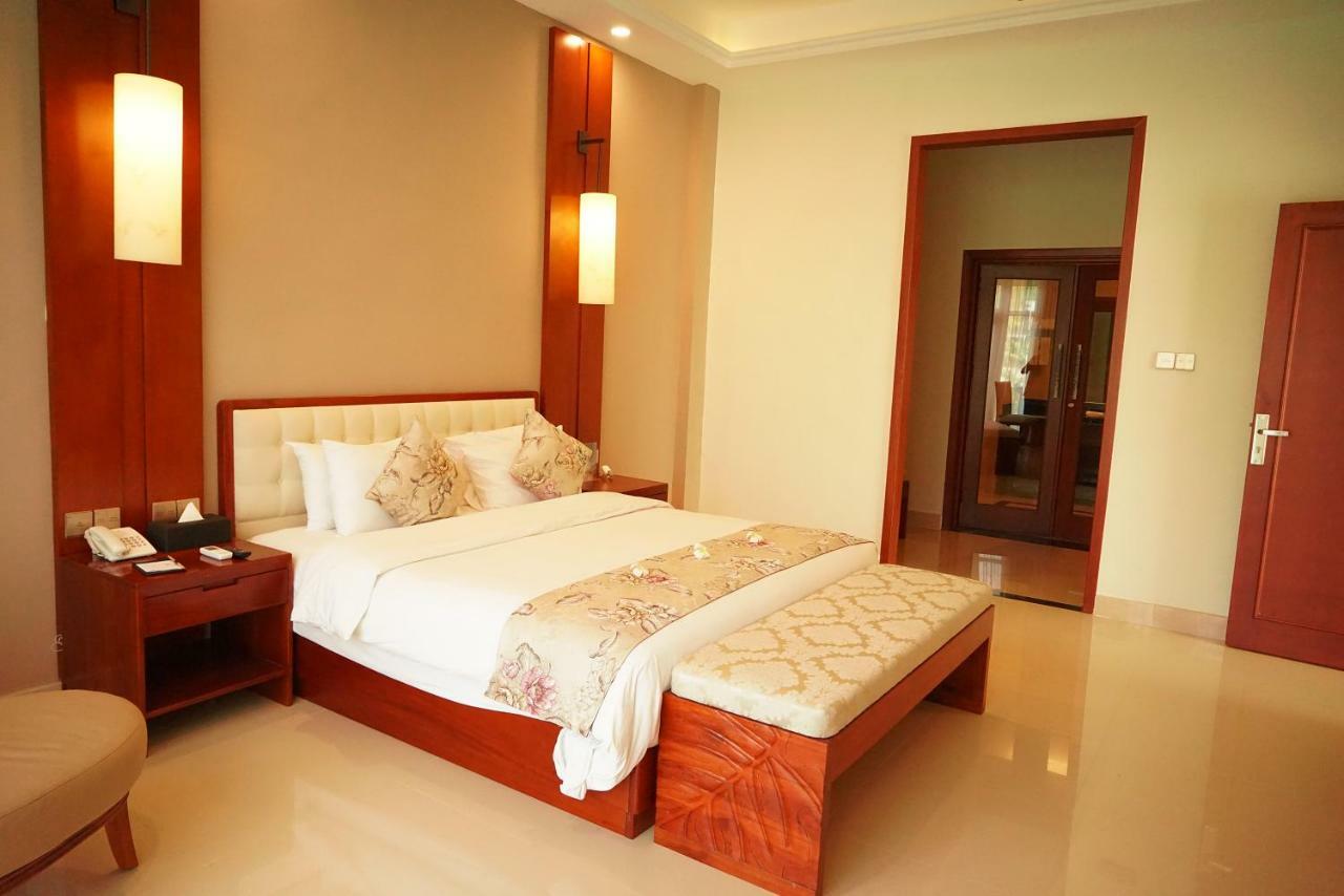 Ndc Resort & Spa Manado Buitenkant foto