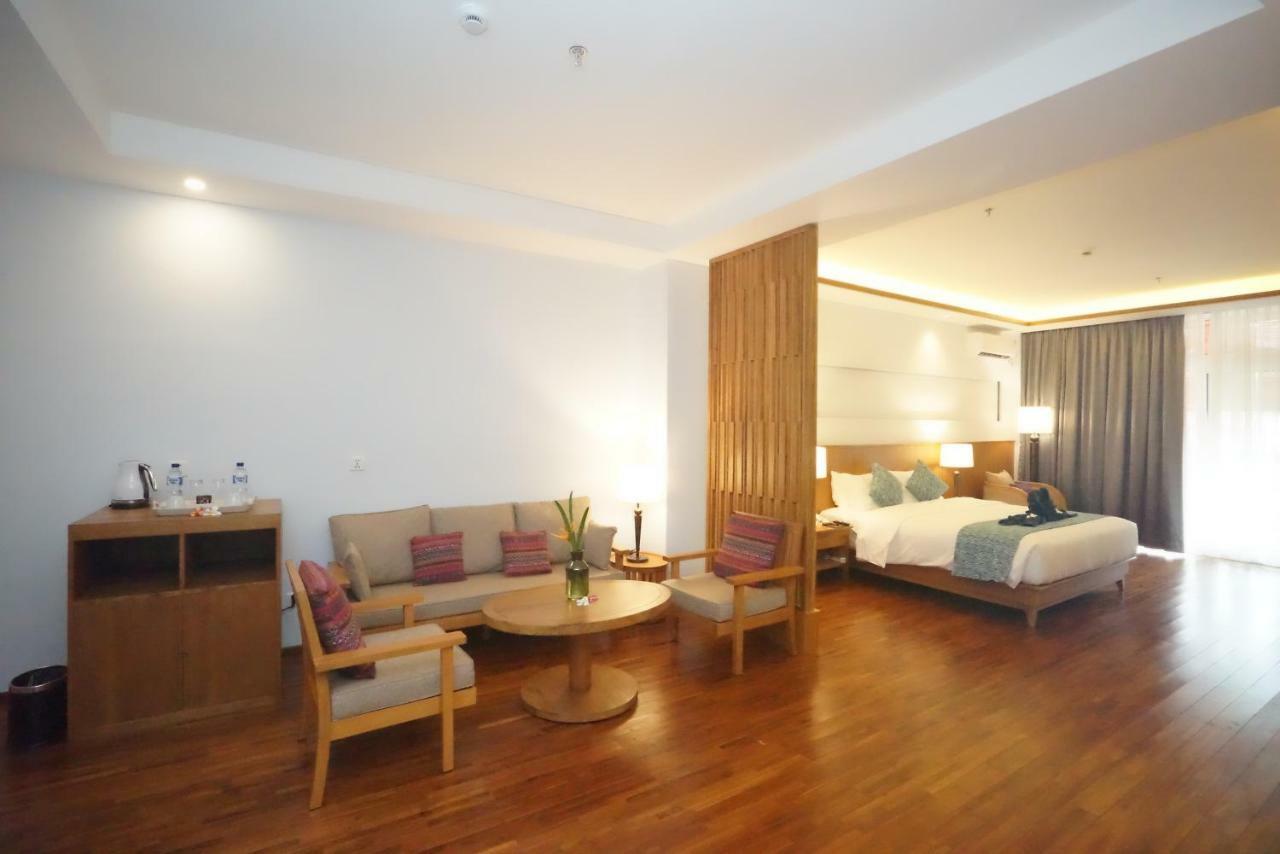Ndc Resort & Spa Manado Buitenkant foto